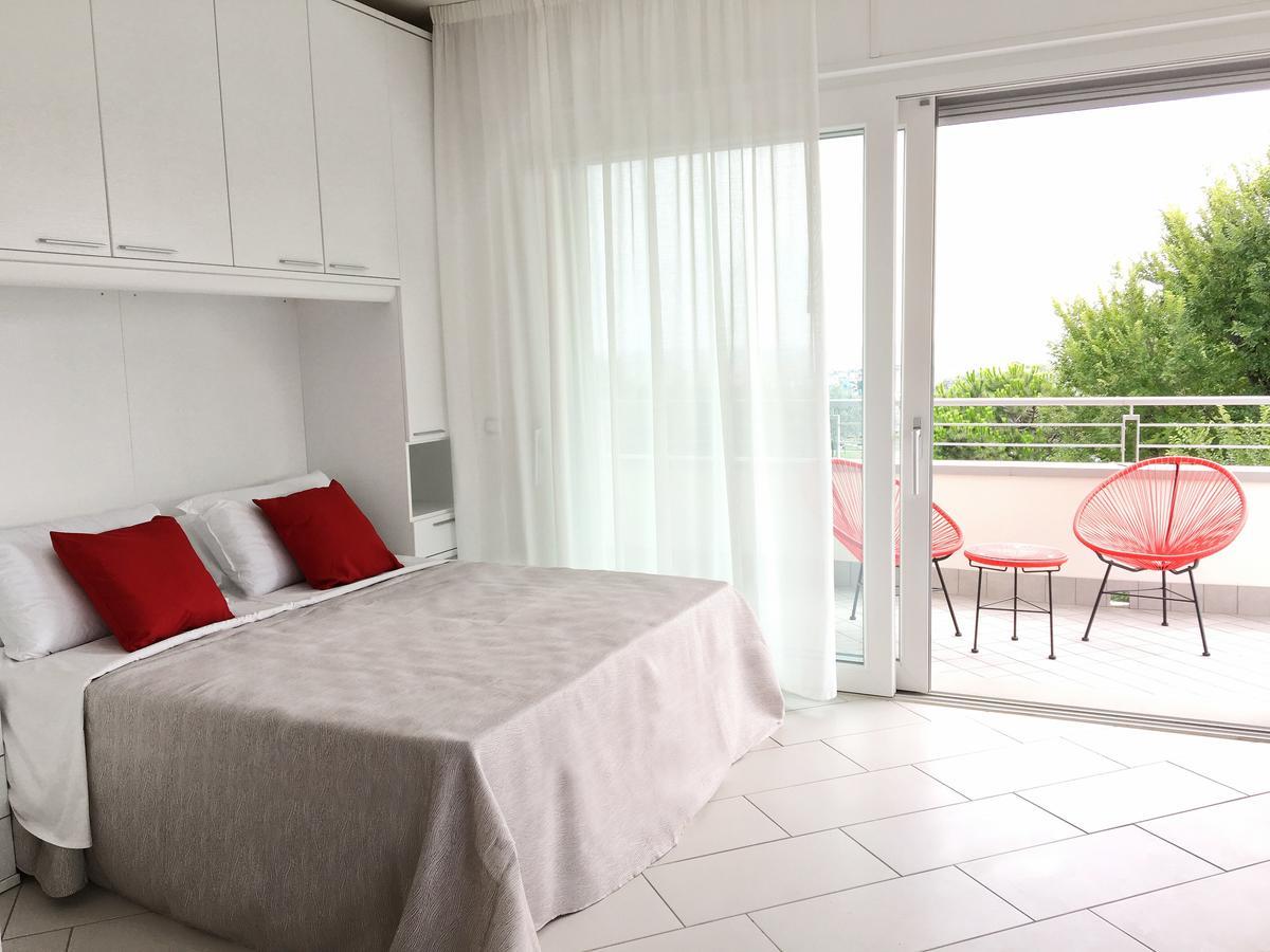 Flamingo Residence Hotel Llido Degli Estensi Kültér fotó