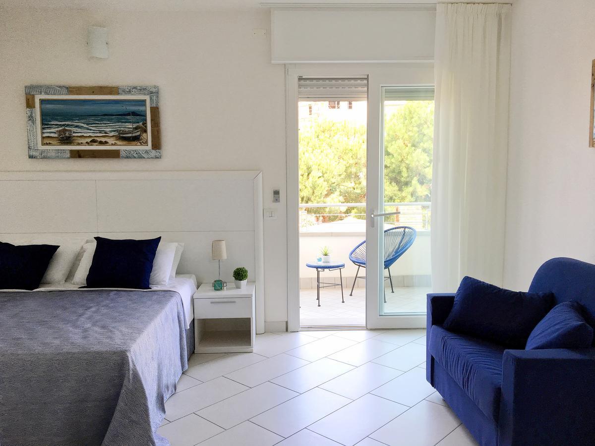 Flamingo Residence Hotel Llido Degli Estensi Kültér fotó